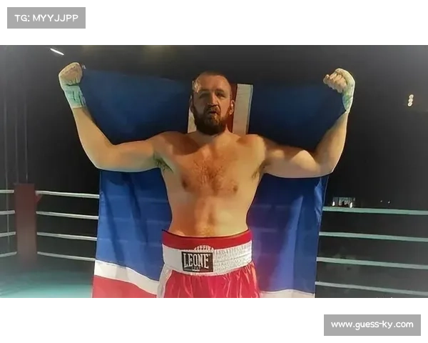 北欧钢铁擂台重启 克里斯坦松领衔冰岛不败拳手登场 北欧钢铁擂台重启 克里斯坦松领衔冰岛不败拳手登场