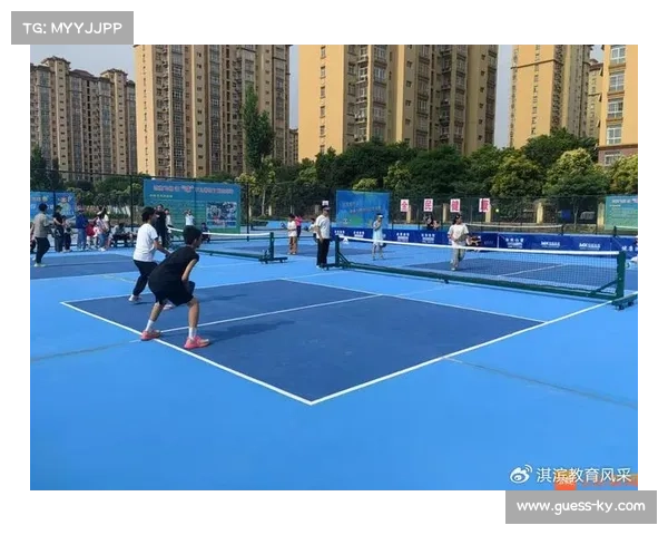 社区网球热潮：鹤壁市赛展现群众体育活力